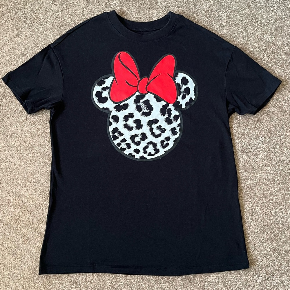 Black Leopard Print Minnie Mouse T-shirt!